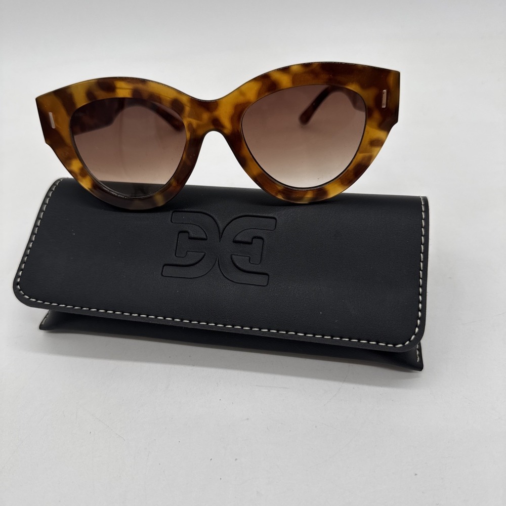 Sam Edelman Sunglasses Designer Cheetah Print Frame Brown Lenses W/ Case